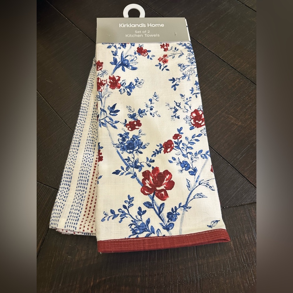 Kirklands Americana Kitchen Towels - Red and Blue